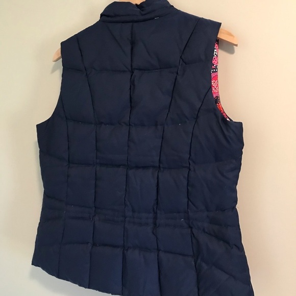 Lilly Pulitzer Reversible Navy Mave Puffer Vest - Picture 11 of 13